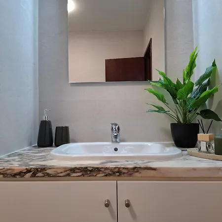 Apartman Alltravel Club Da Rocha Vi With Renovated Bathroom Portimão